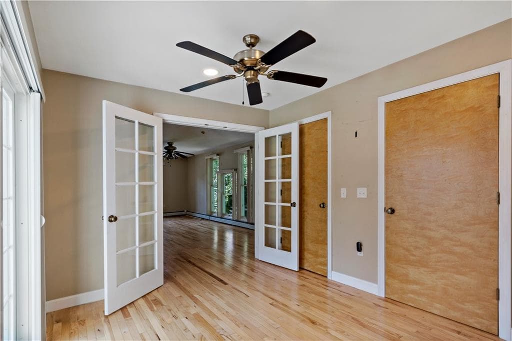 813 South Road photo 14