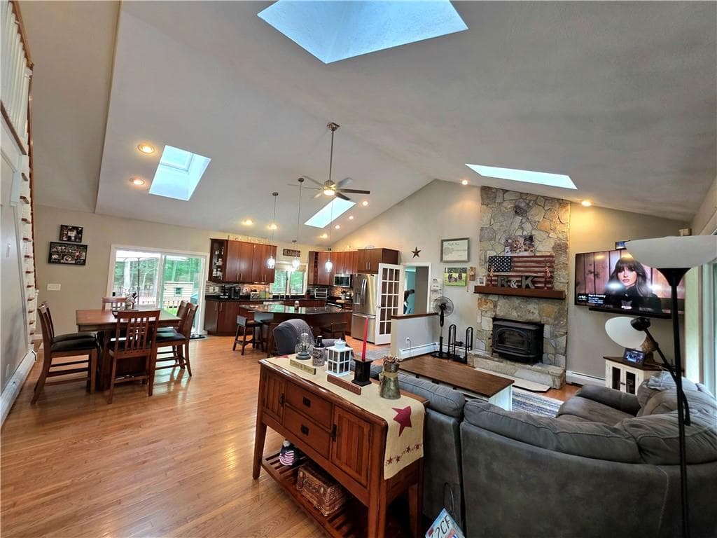 Single Family Residence at 1184 Fish Hill Road, West Greenwich, photo 15 of 28