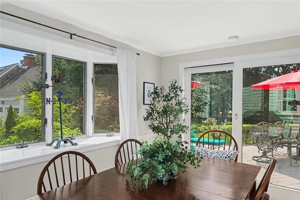 2 Woollett Court photo 24