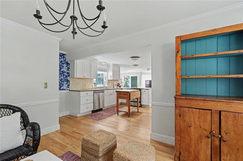 2 Woollett Court photo 19