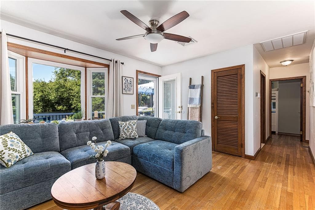 31 Sunset Drive photo 21