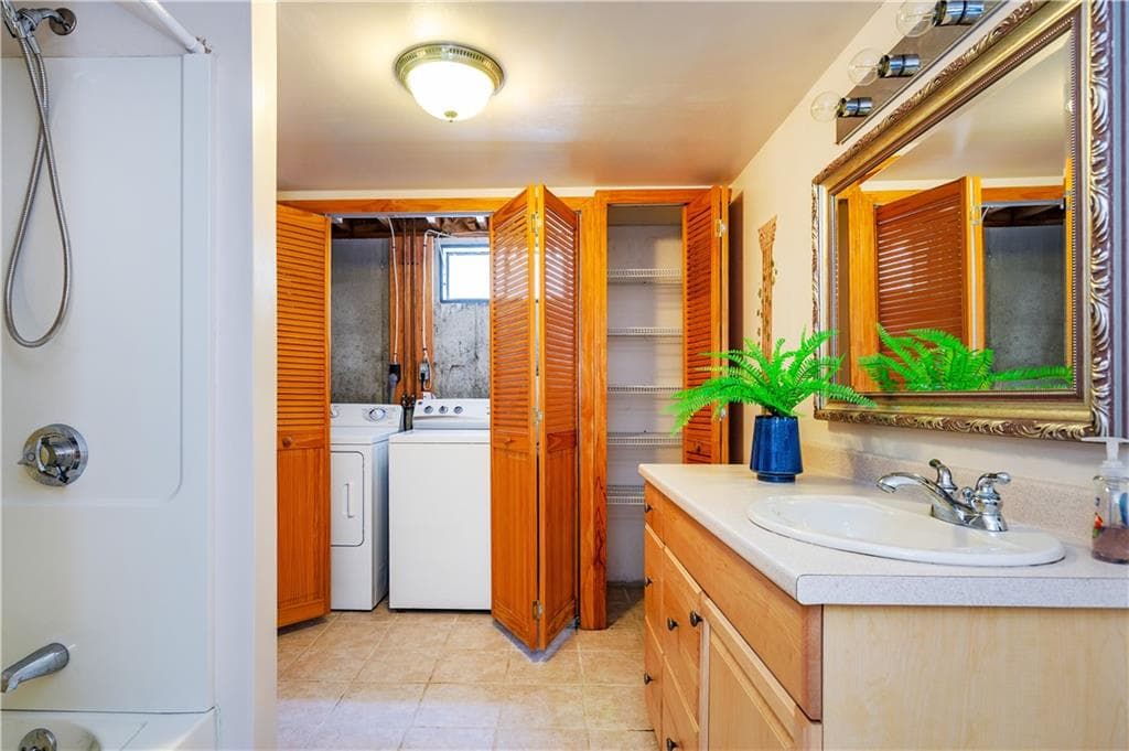 45 Brookdale Boulevard photo 27