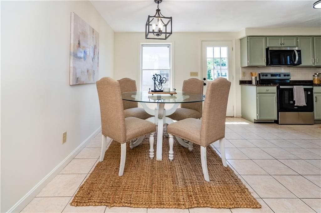 45 Brookdale Boulevard photo 7