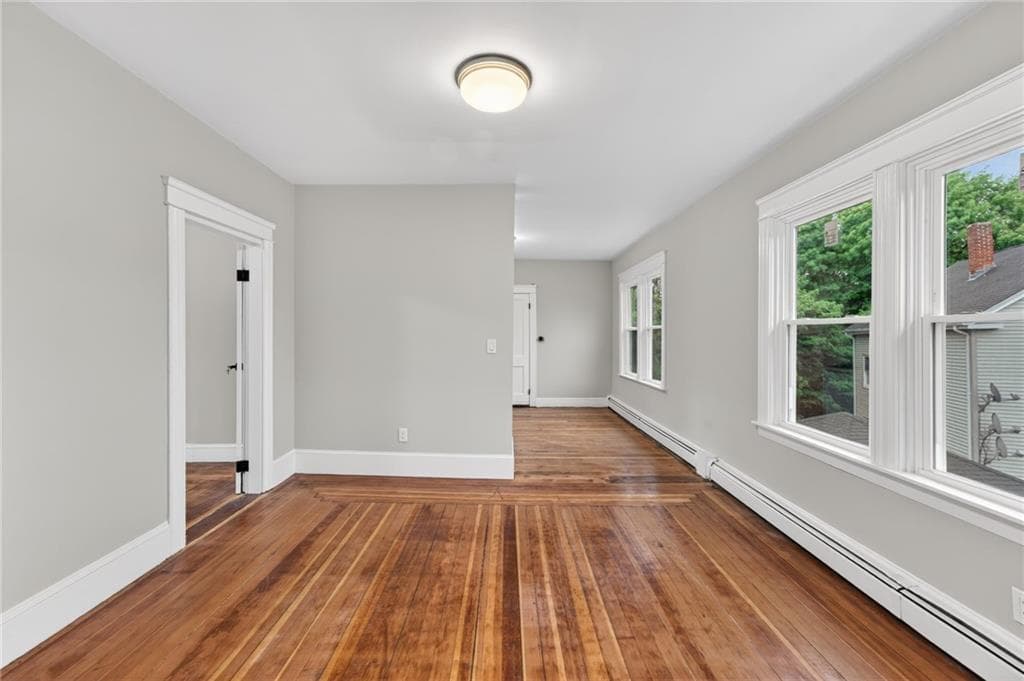 31 Bowdoin Street photo 3