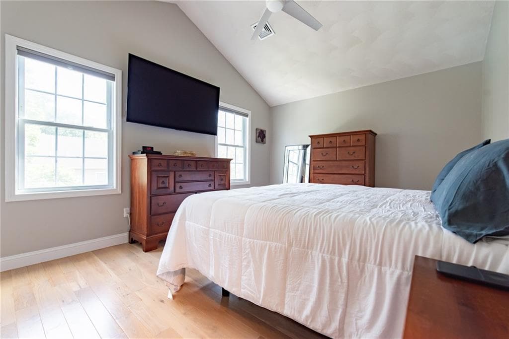 Single Family Residence at 1289 Diamond Hill Road, Woonsocket, photo 22 of 42