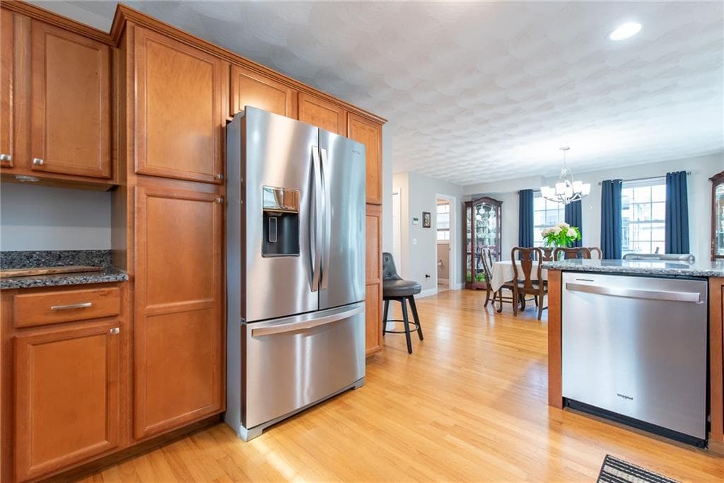Single Family Residence at 1289 Diamond Hill Road, Woonsocket, photo 15 of 42