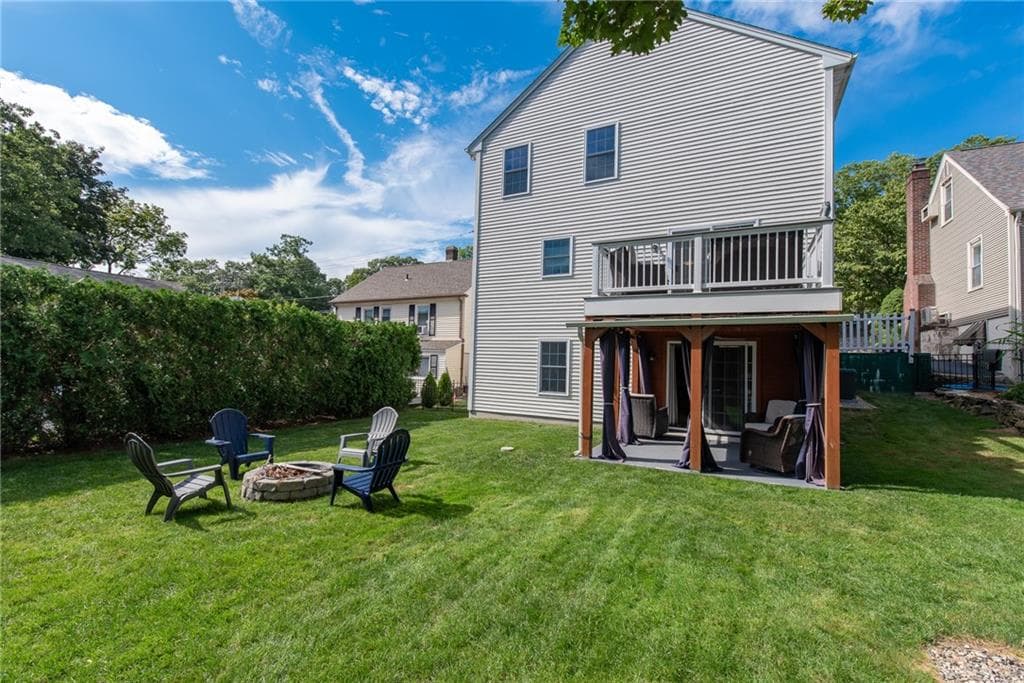 Single Family Residence at 1289 Diamond Hill Road, Woonsocket, photo 39 of 42