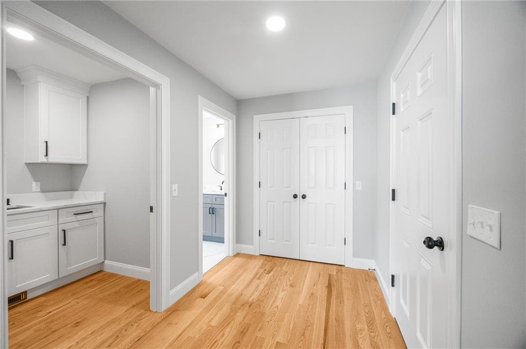 188 St. Louis Avenue photo 10