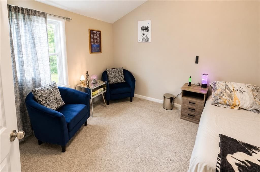 424 Buxton Street photo 26