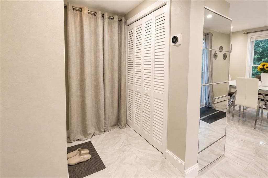 424 Buxton Street photo 15
