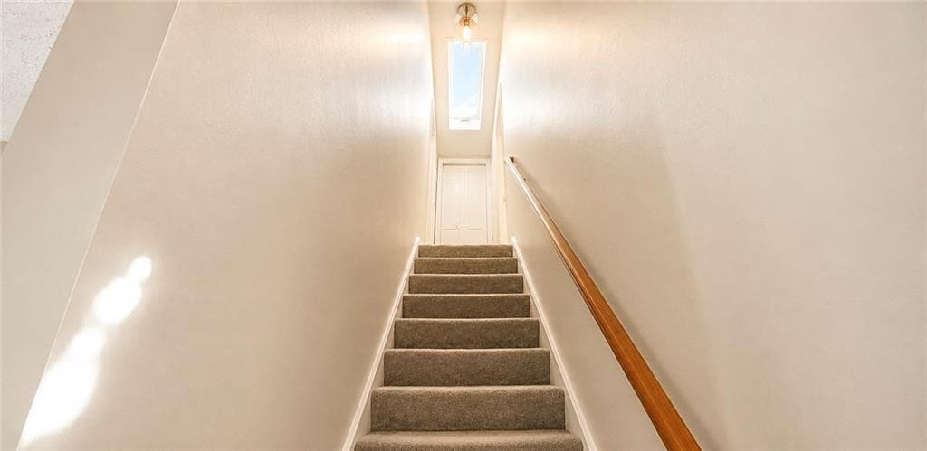 424 Buxton Street photo 19