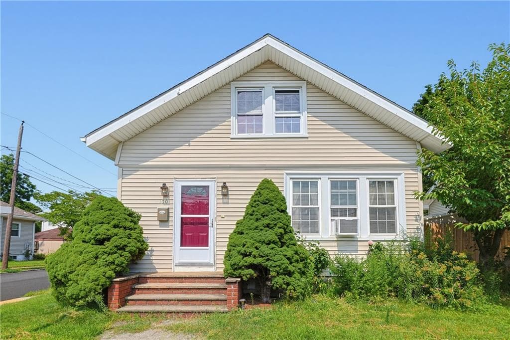Single Family Residence at 100 Centre Street, East Providence, photo 28 of 28