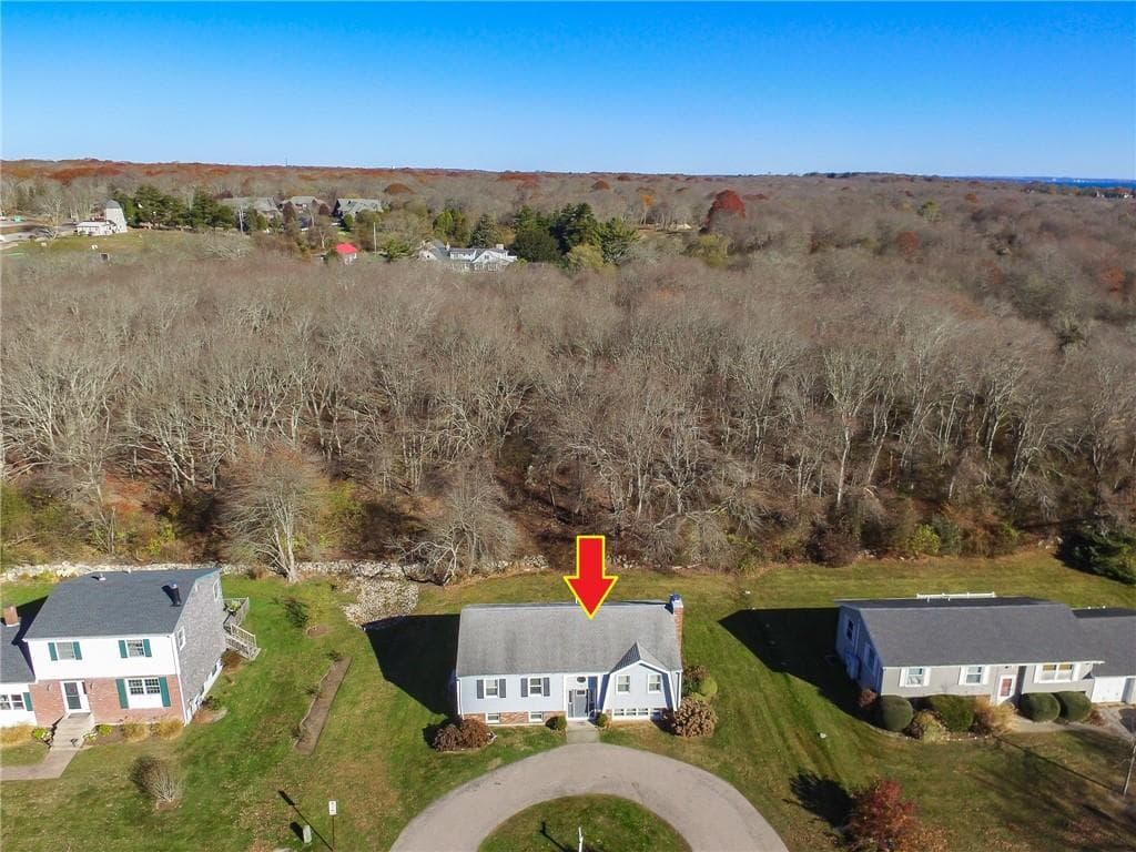 101 Sakonnet Boulevard photo 16