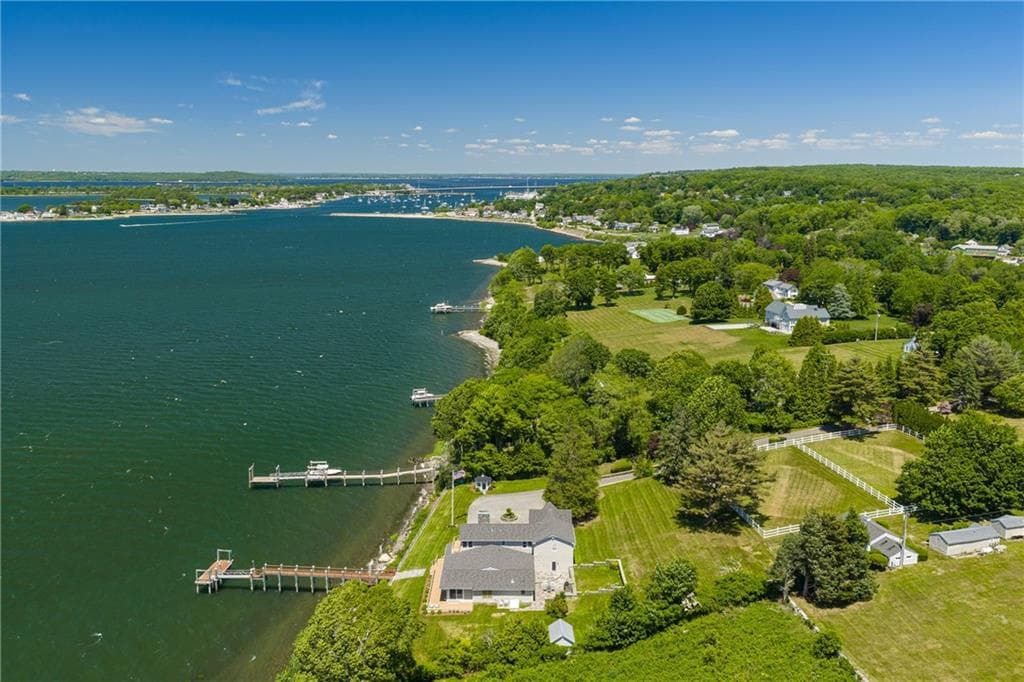 149 Nanaquaket Road photo 6