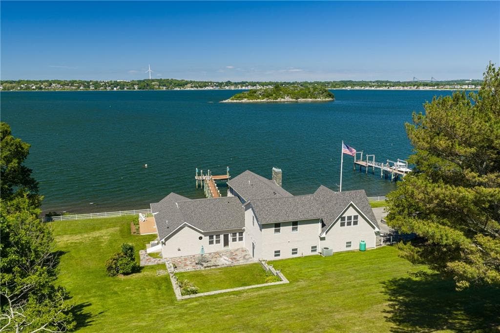 149 Nanaquaket Road photo 10