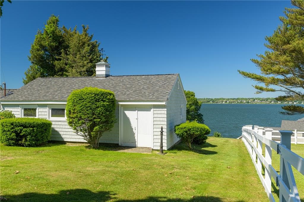 149 Nanaquaket Road photo 18