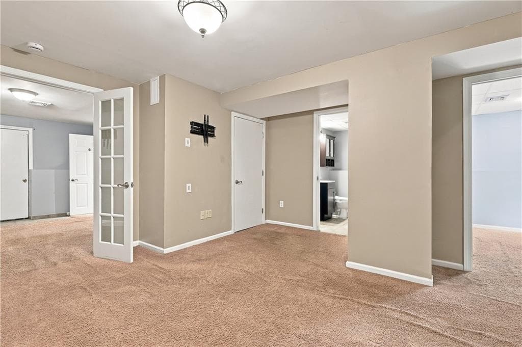 105 Branch Avenue photo 18