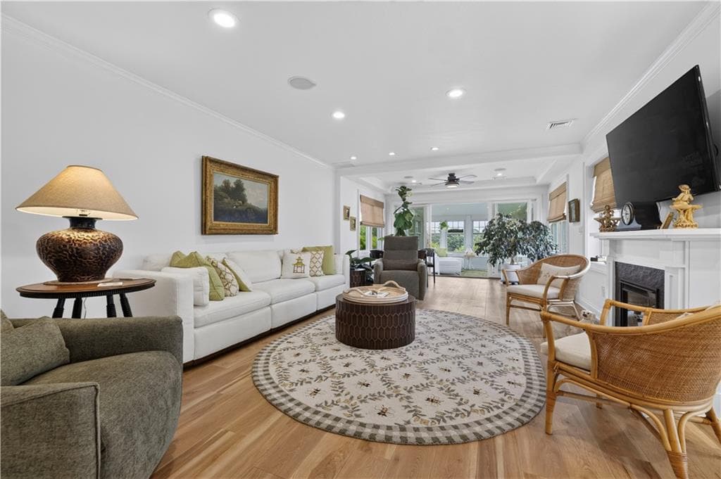 19 Moonlight Drive photo 13