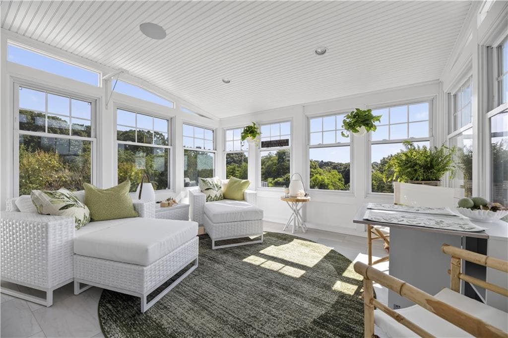 19 Moonlight Drive photo 16