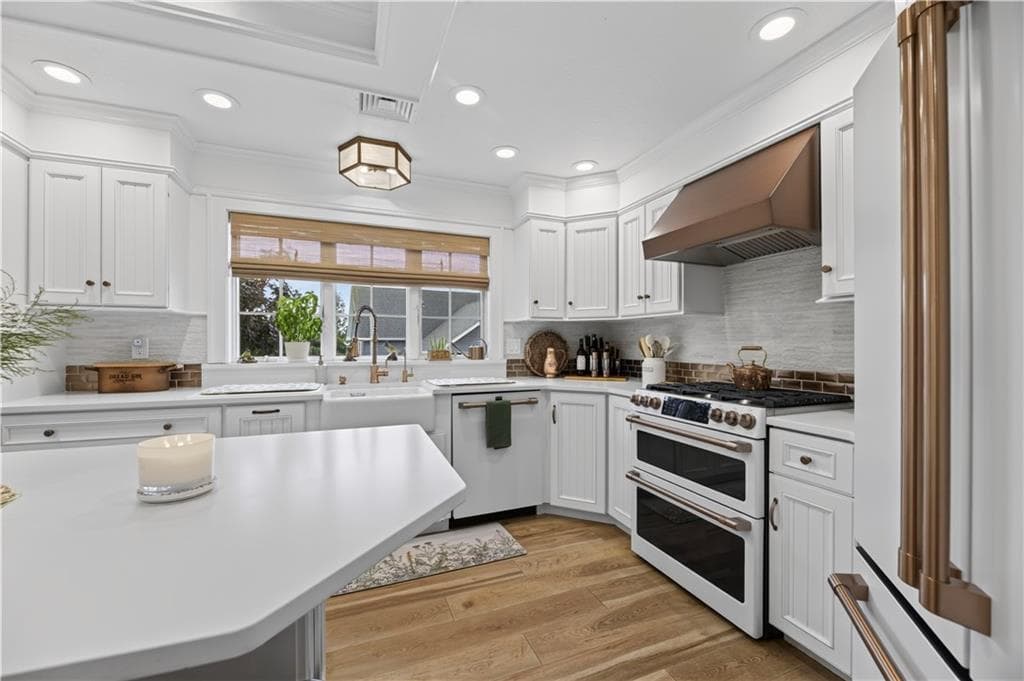 19 Moonlight Drive photo 7