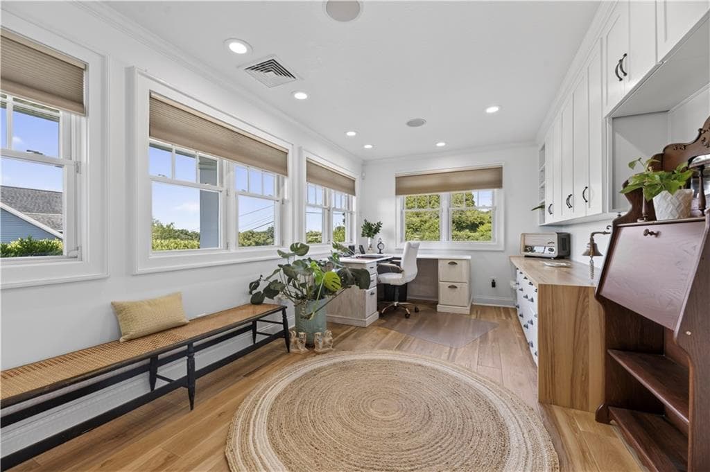 19 Moonlight Drive photo 5
