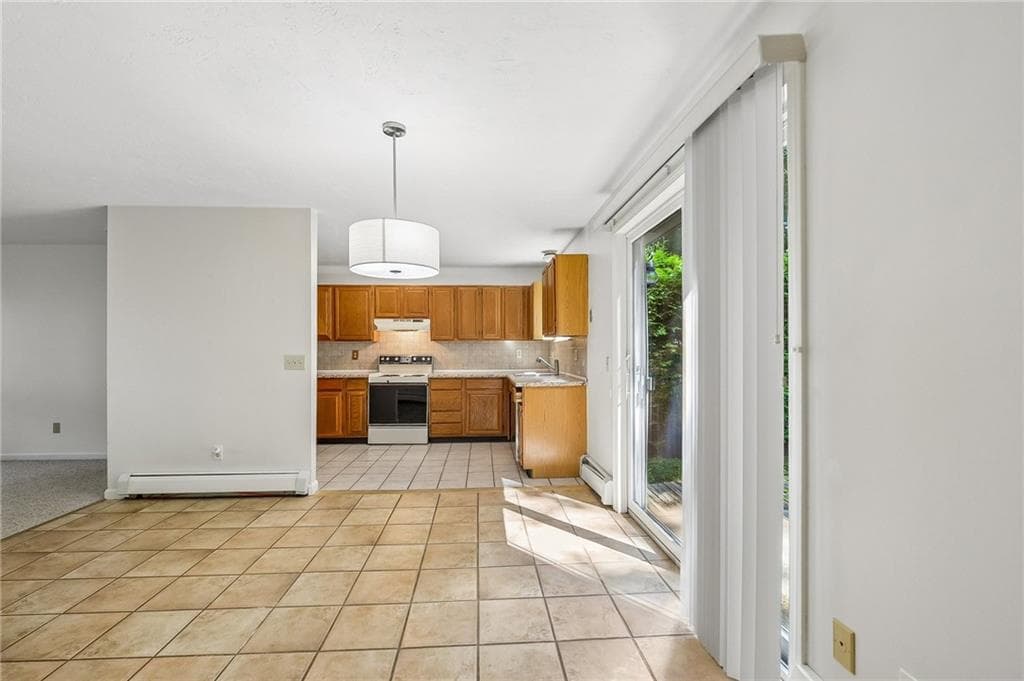 8 Cinnamon Lane photo 14