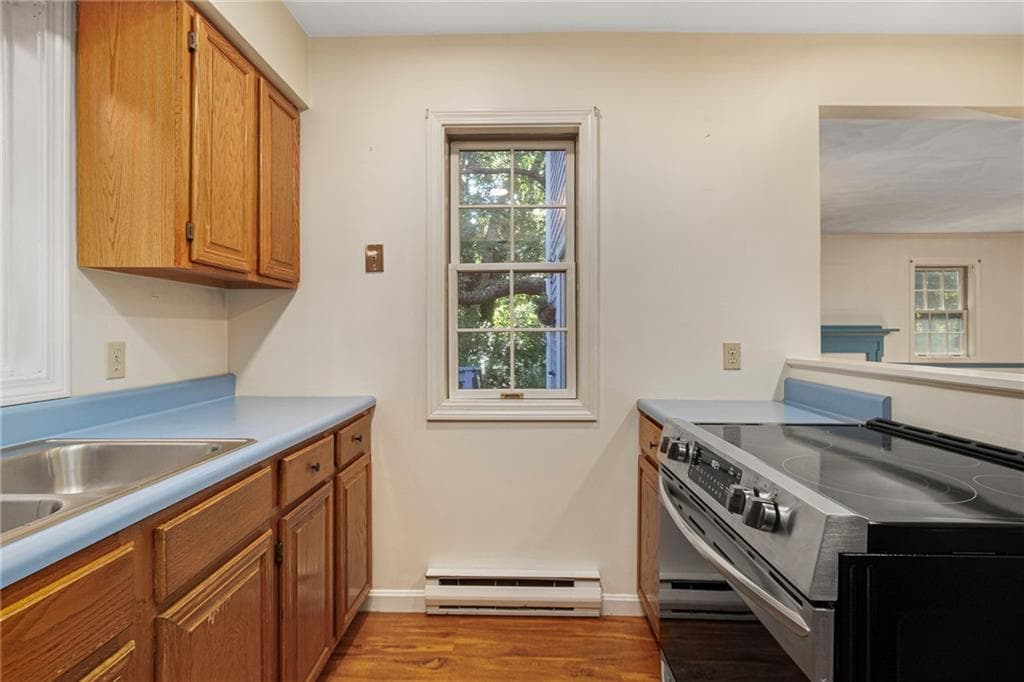 167 Winter Street UNIT 6 photo 16