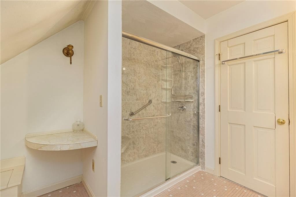 167 Winter Street UNIT 6 photo 22