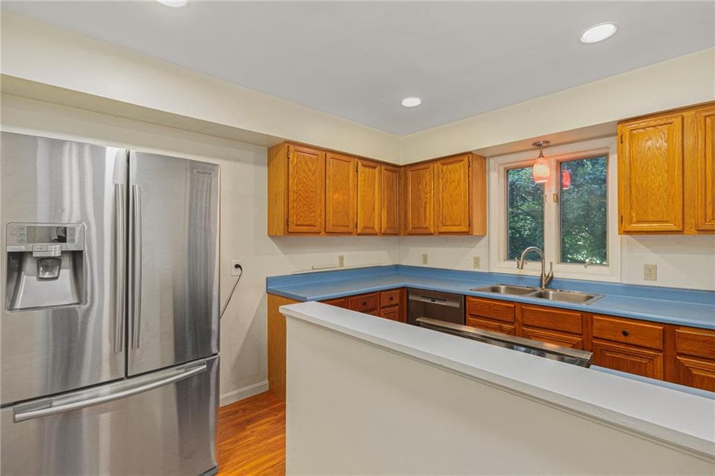 167 Winter Street UNIT 6 photo 14