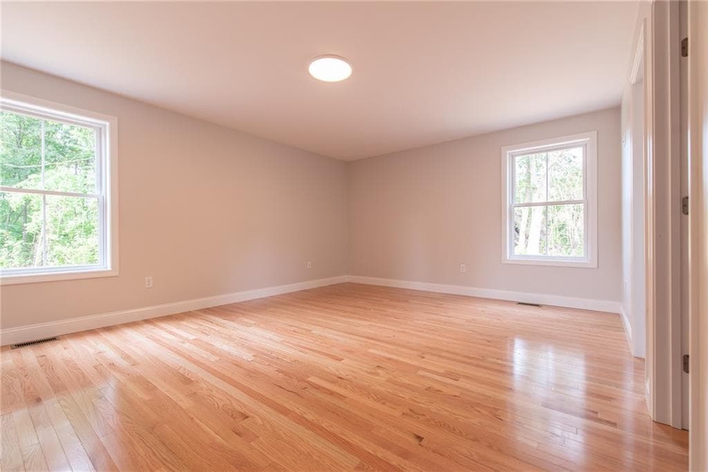 20 Eva Lane photo 12