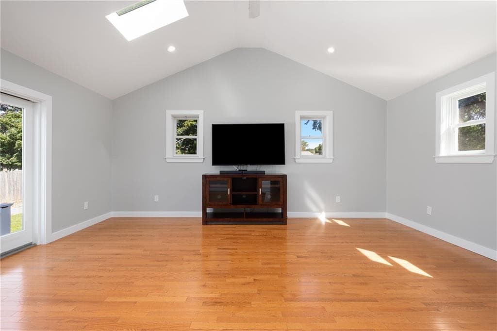 Single Family Residence at 7 Namquid Drive, Middletown, photo 7 of 50