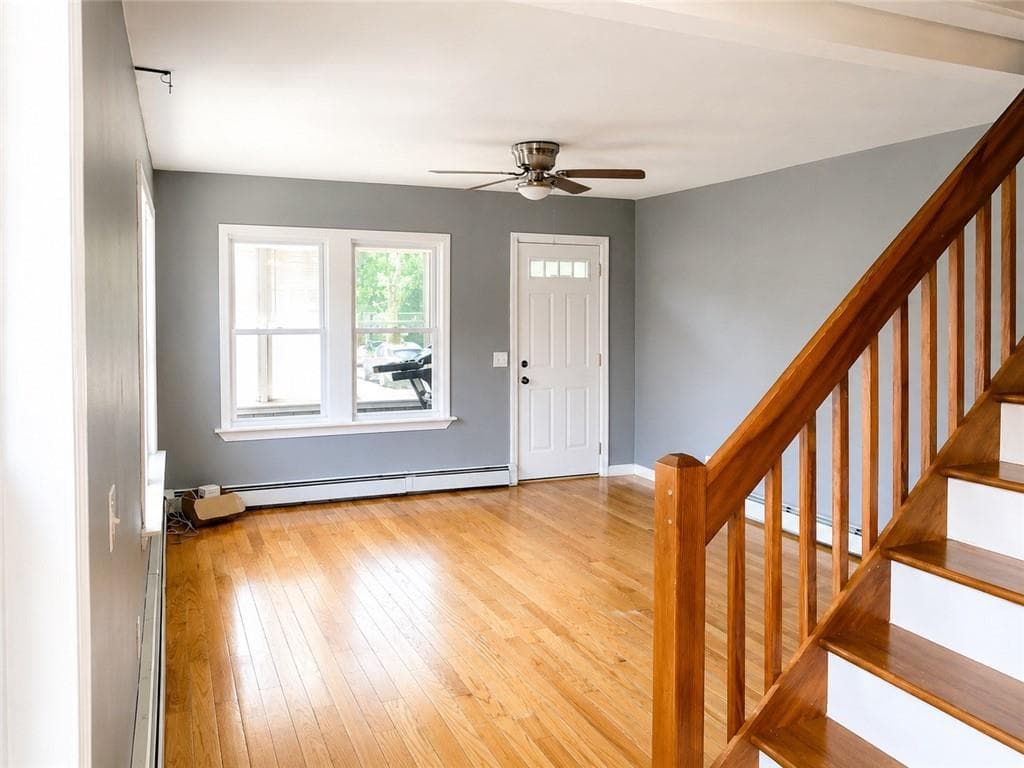 Single Family Residence at 19 Dryden Boulevard, Warwick, photo 2 of 20
