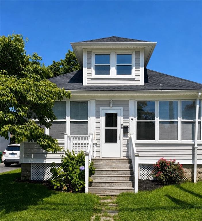 19 Dryden Boulevard