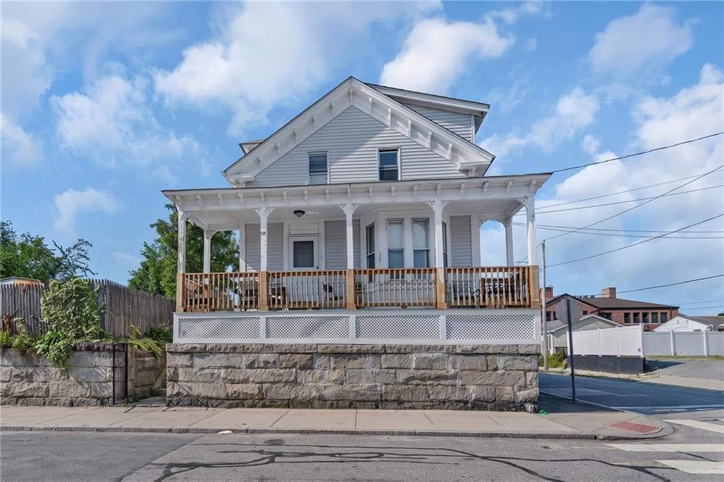 98 Wadsworth Street