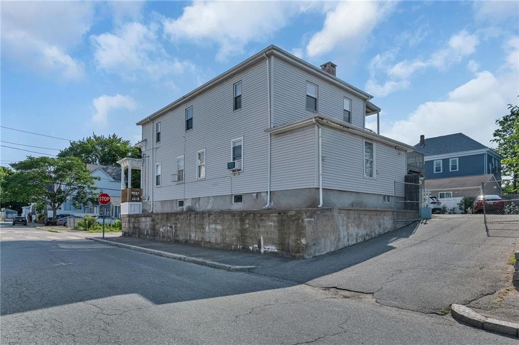 98 Wadsworth Street photo 44