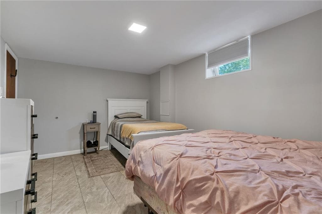 98 Wadsworth Street photo 35