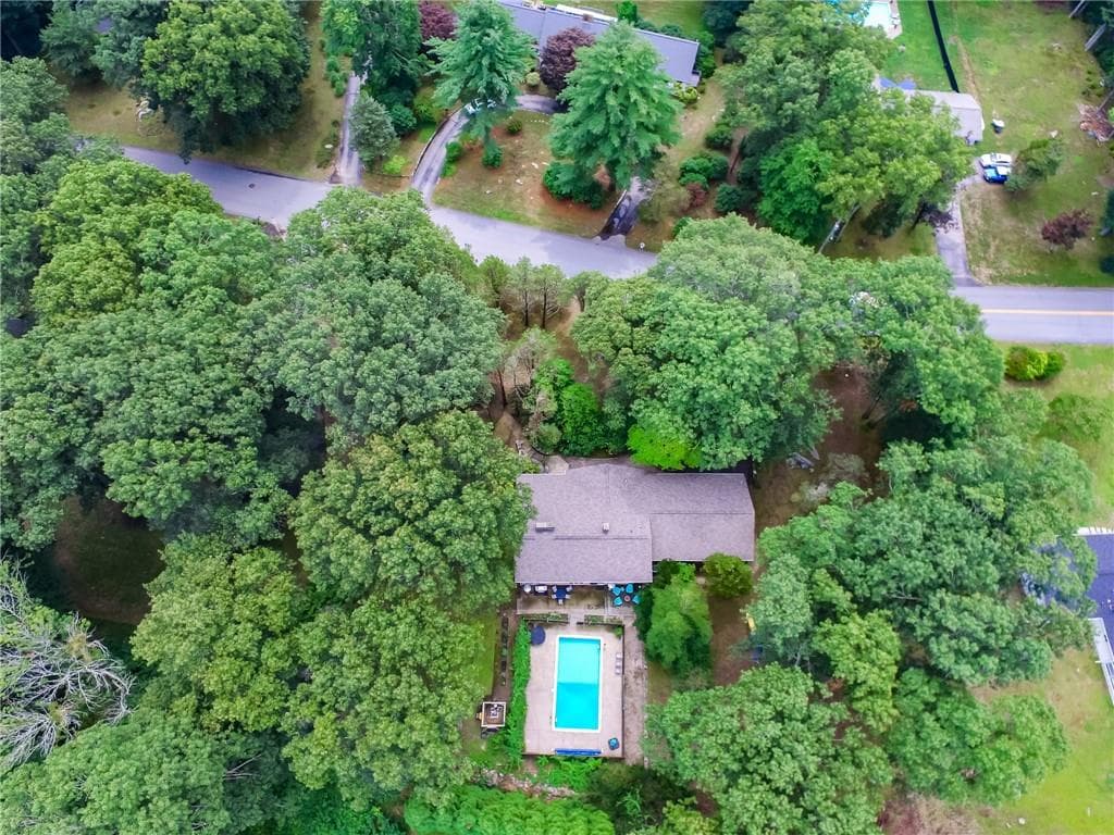 165 Kent Drive photo 47