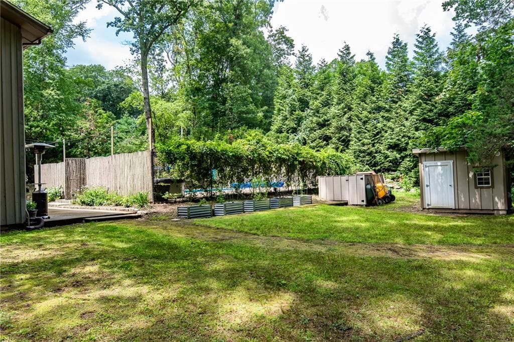 165 Kent Drive photo 43