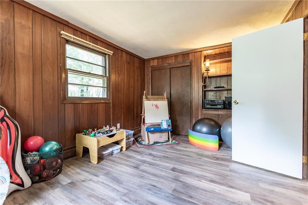 165 Kent Drive photo 39