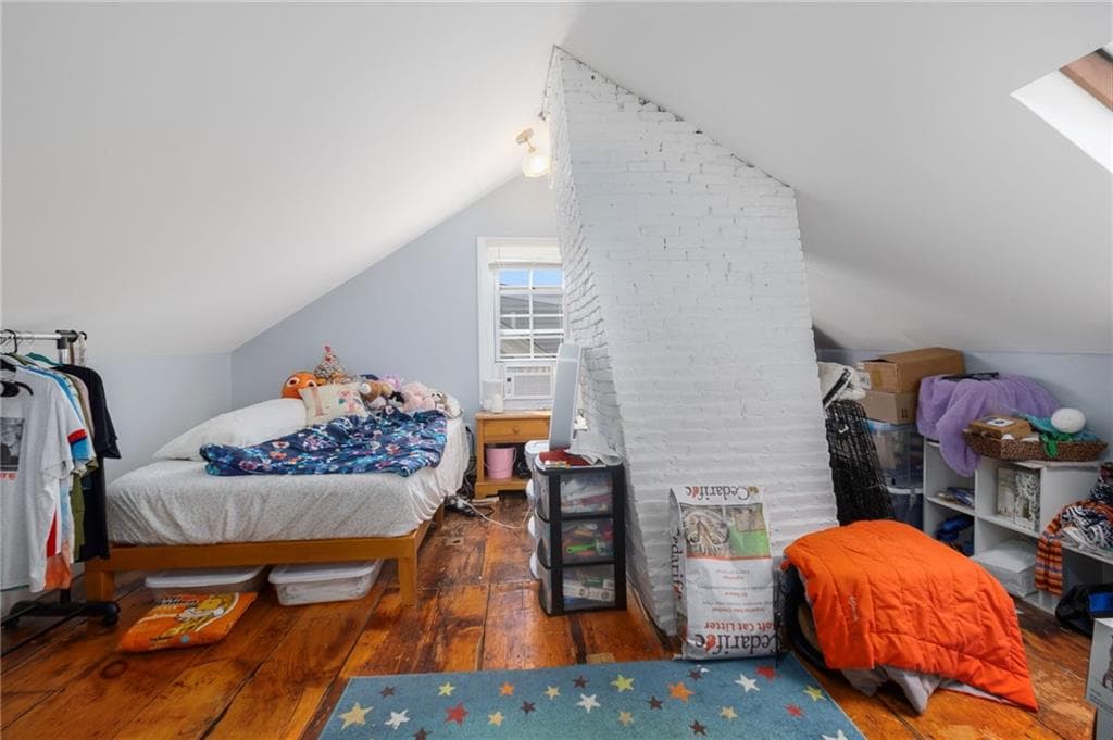 74 John Street photo 21