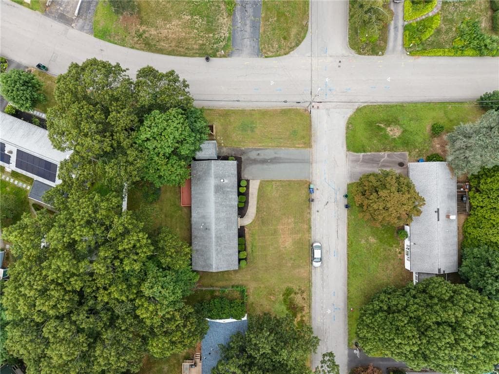 140 Tanner Avenue photo 36