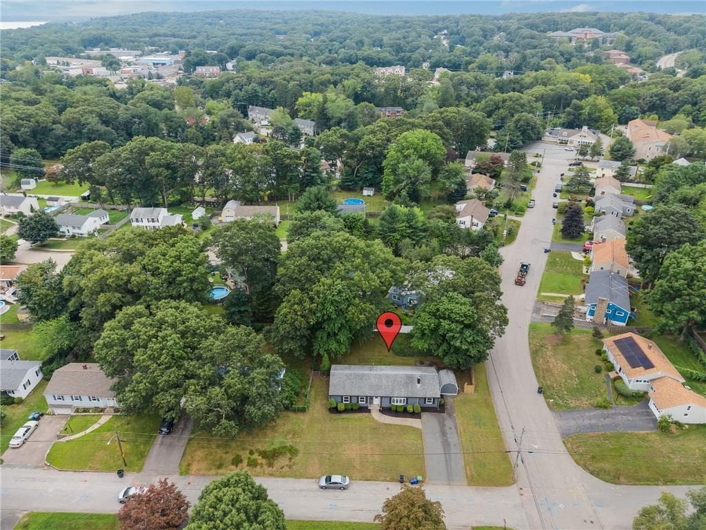 140 Tanner Avenue photo 32