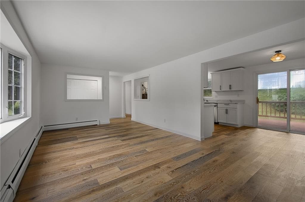 140 Tanner Avenue photo 9