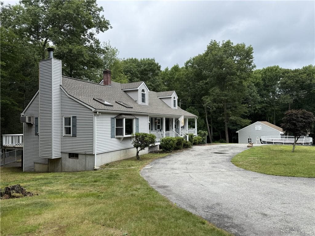 34 Angell Road photo 6