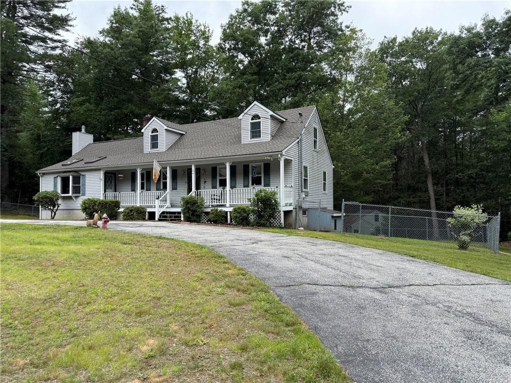 34 Angell Road