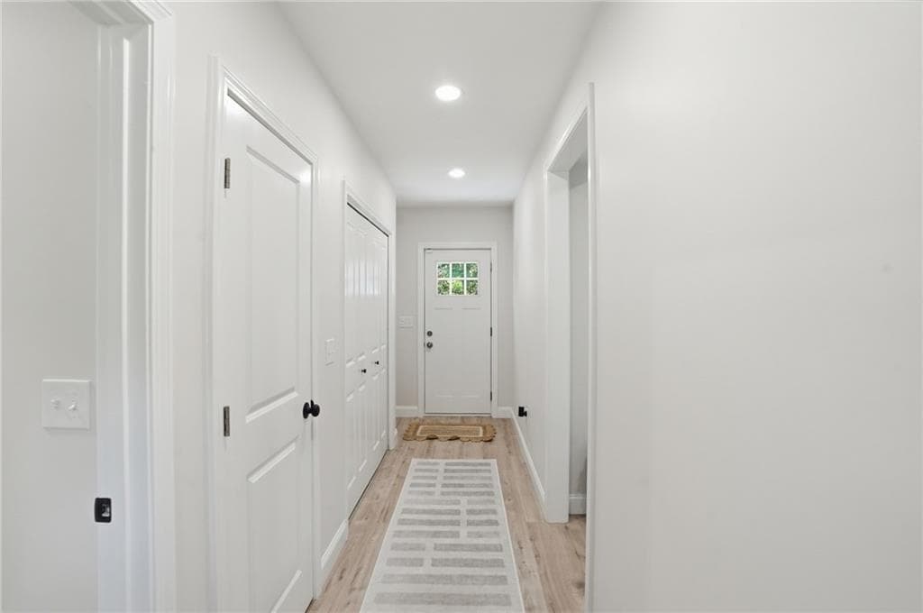 72 Wilbur Road photo 17