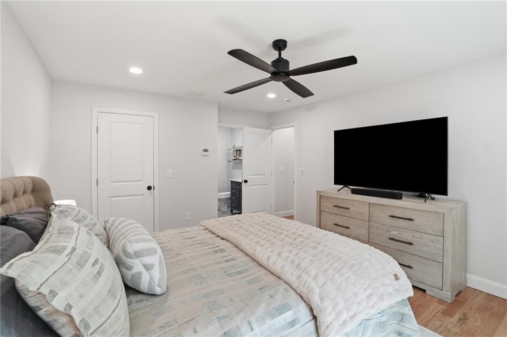 72 Wilbur Road photo 22
