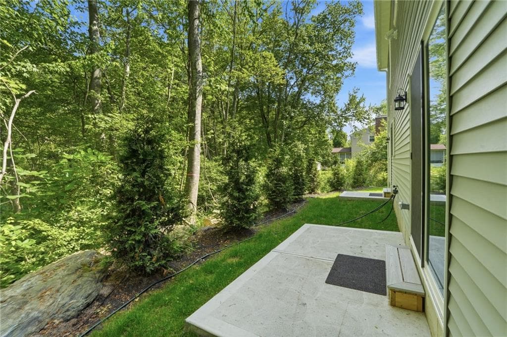 72 Wilbur Road photo 41