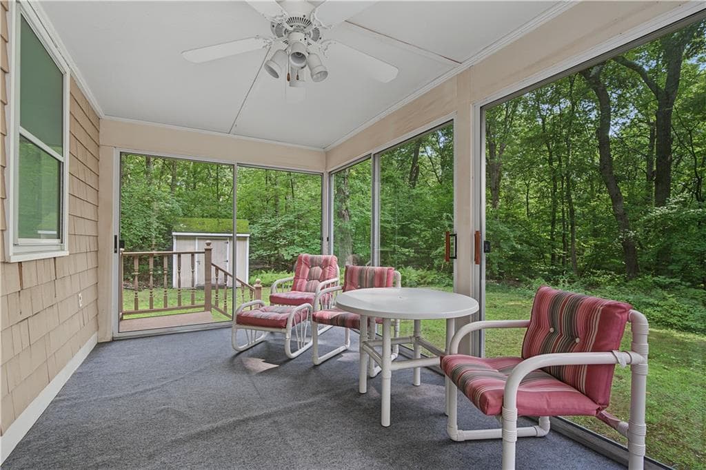 27 Peck Hill Road photo 36