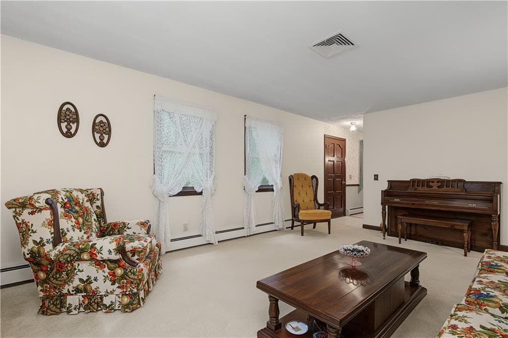 27 Peck Hill Road photo 20